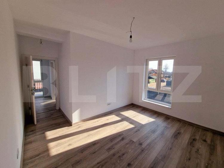 Casă cu 4 camere cu Teren 550 Mp în Stupini