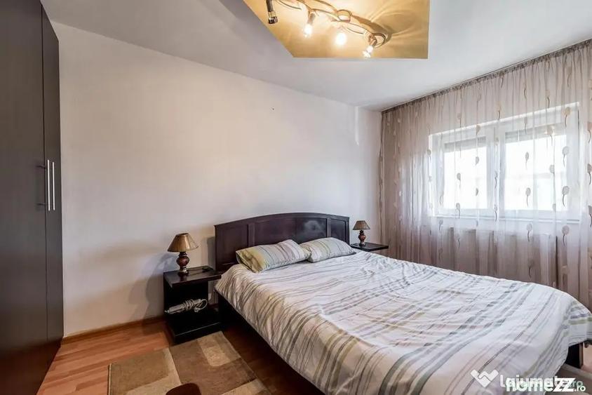 Apartament cu 2 camere semidecomandat, mobilat în Miorița