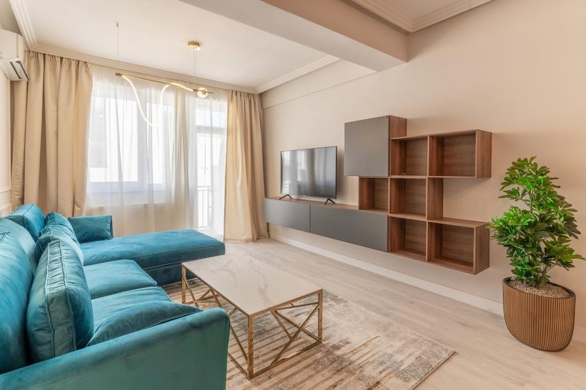Apartament cu 2 camere decomandat în Băneasa