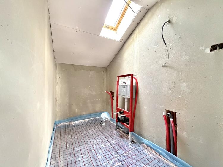 Duplex cu 4 camere cu Canalizare în Sânandrei