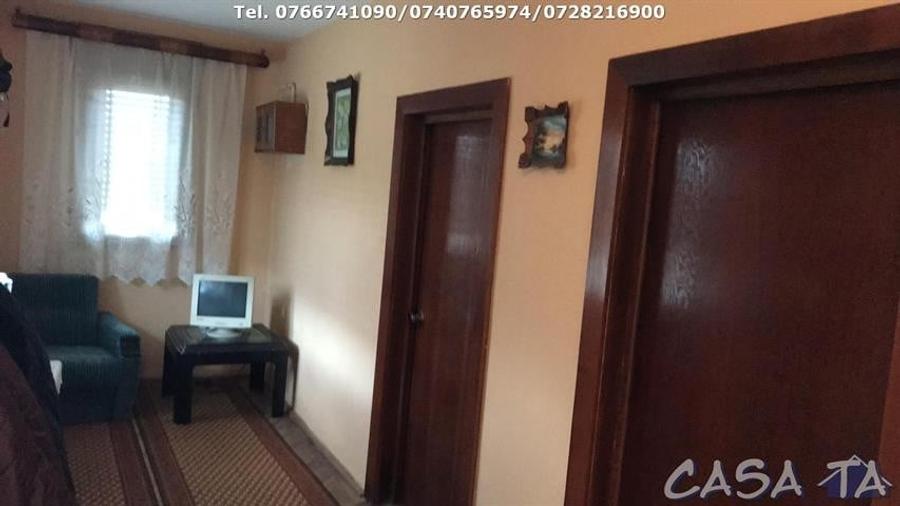 Casă individuală cu 4 camere cu Canalizare în Turcinești