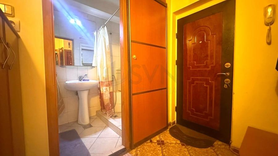 Apartament cu 2 camere decomandat, mobilat în Sala Palatului