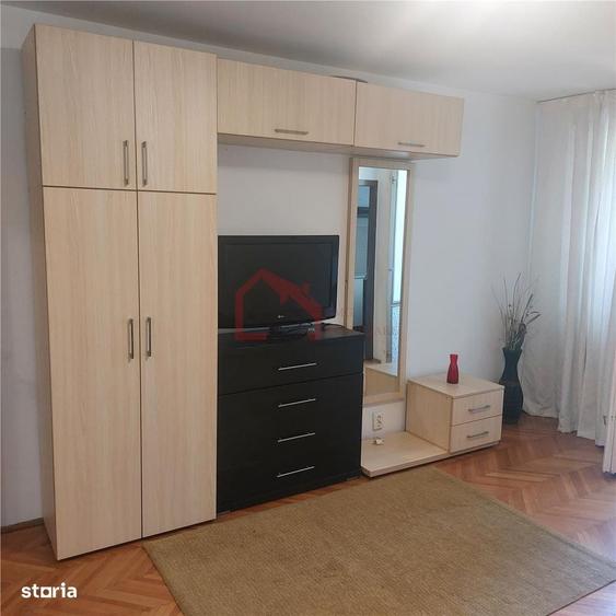 Garsonieră semidecomandată în Costin Georgian