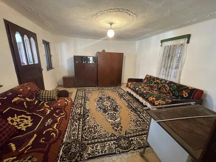Casă cu Teren 957 Mp în Bobâlna
