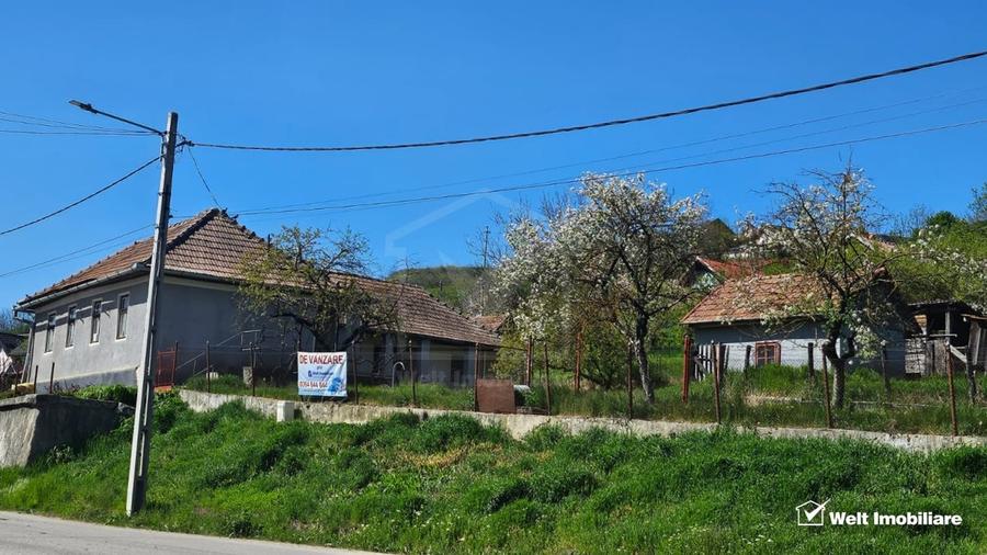 Casă individuală cu 3 camere cu Canalizare în Cojocna
