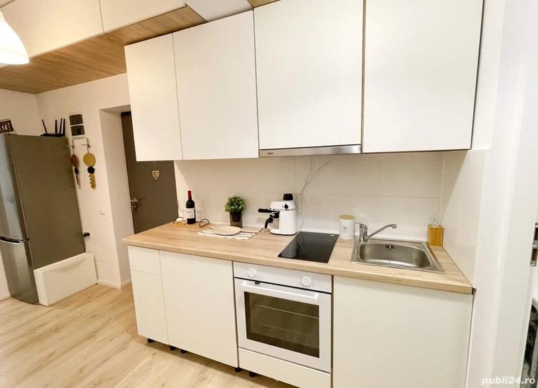 Apartament cu 3 camere decomandat în Regie