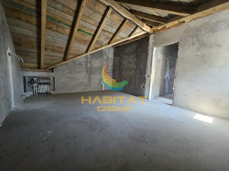 Duplex cu 3 camere cu Canalizare în Central