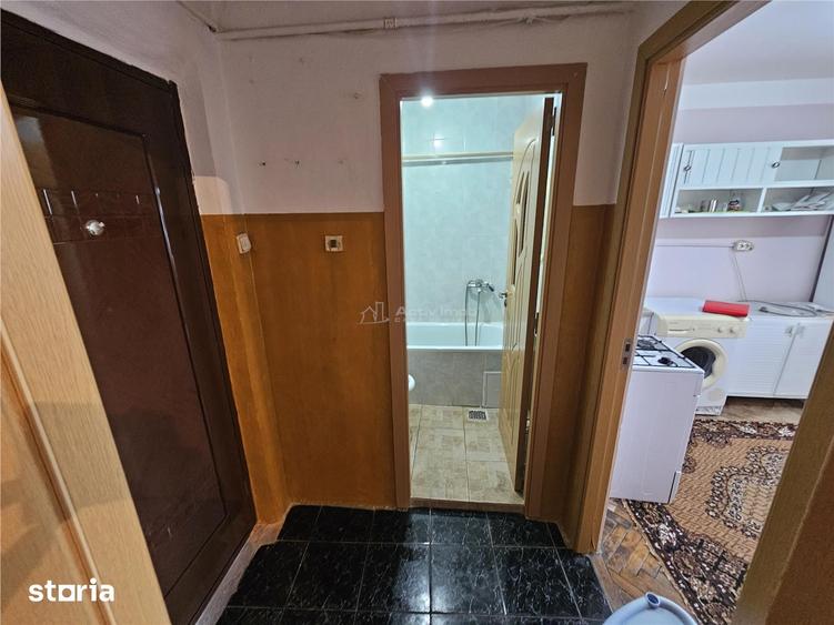 Garsonieră decomandată în Calea Caransebeșului