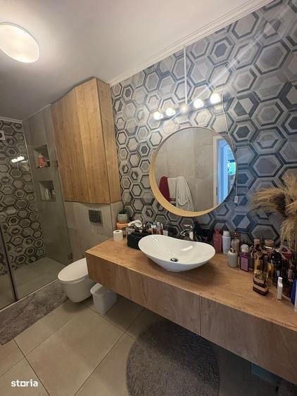 Casă cu 4 camere în Central