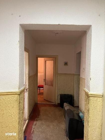 Apartament cu 3 camere decomandat în Sud
