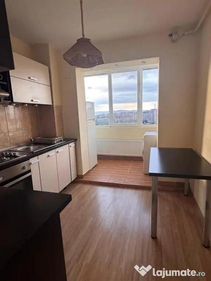 Apartament cu 2 camere decomandat în Vlahuță