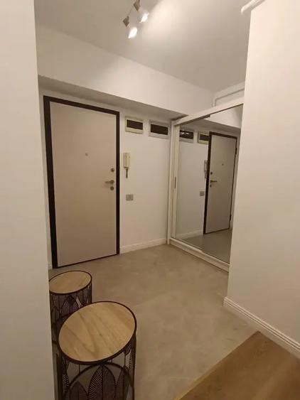Apartament cu 2 camere decomandat, mobilat în Vitan Mall