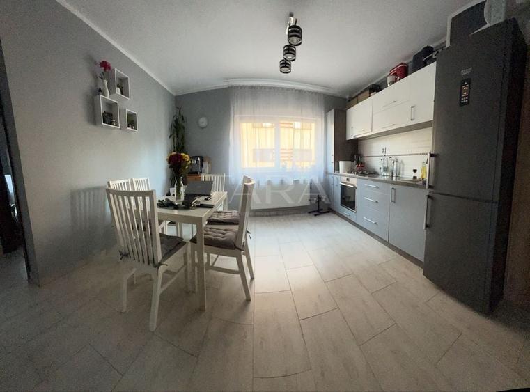 Apartament cu 2 camere decomandat, mobilat în Bună Ziua