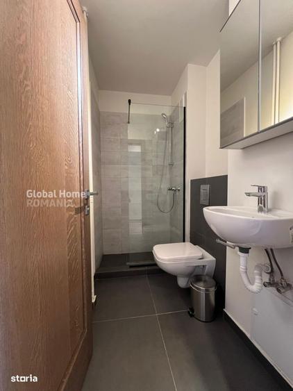 Apartament cu 4 camere semidecomandat, mobilat în Unirii