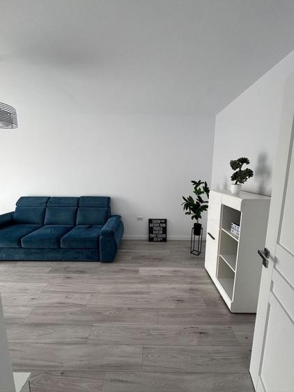 Apartament cu 2 camere decomandat în Fundeni