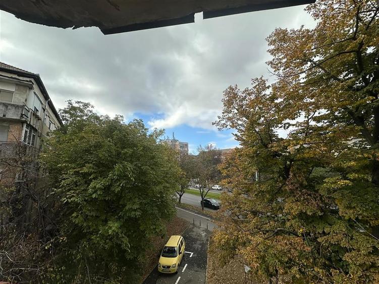 Apartament cu 2 camere decomandat în Calea Aradului