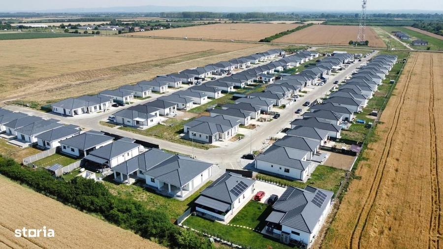 Casă cu 4 camere în Odoreu