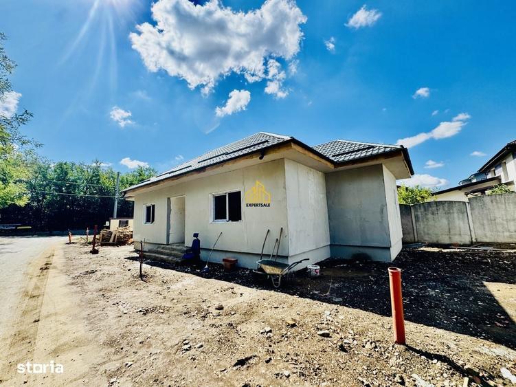 Casă cu 3 camere cu Teren 295 Mp în Central