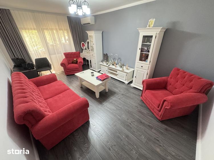 Apartament cu 3 camere decomandat, mobilat în Coiciu