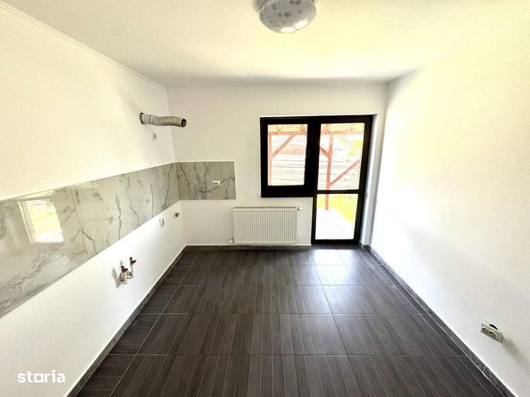 Casă cu 3 camere în Horpaz