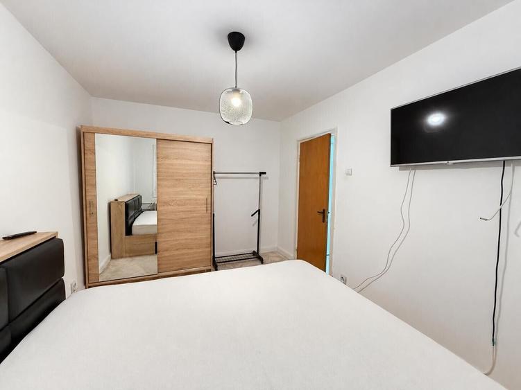 Apartament cu 2 camere semidecomandat, mobilat în Alexandru Obregia
