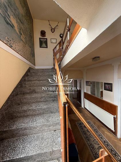 Casă cu 4 camere cu Teren 398 Mp în Central