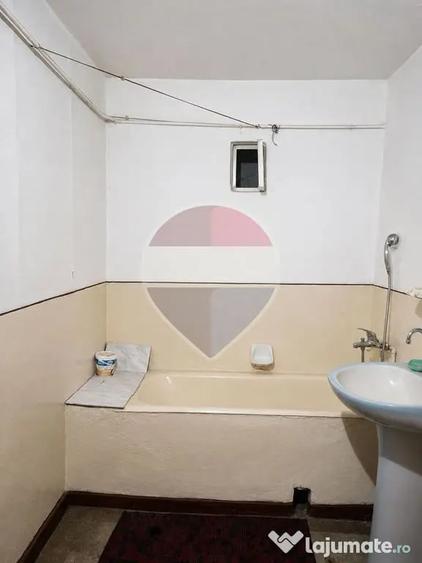 Apartament cu 3 camere de vanzare in zona Pompieri - Focsani (Vrancea) - 4
