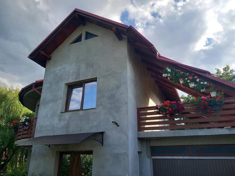 Casă cu Teren 1100 Mp în Central