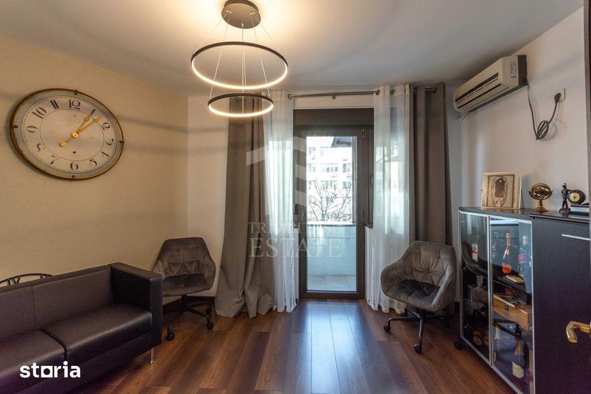 Apartament cu 6 camere în Aviatorilor