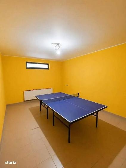 Casă cu 4 camere în Fundeni