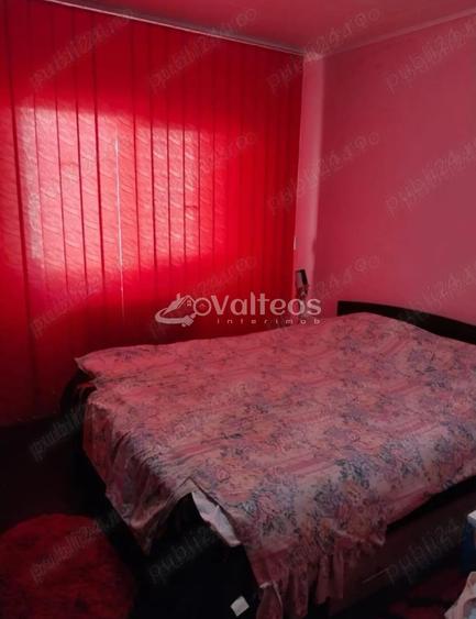 Apartament cu 2 camere semidecomandat în Micro III
