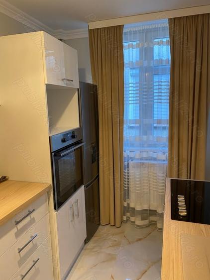 Apartament cu 3 camere decomandat în Decebal