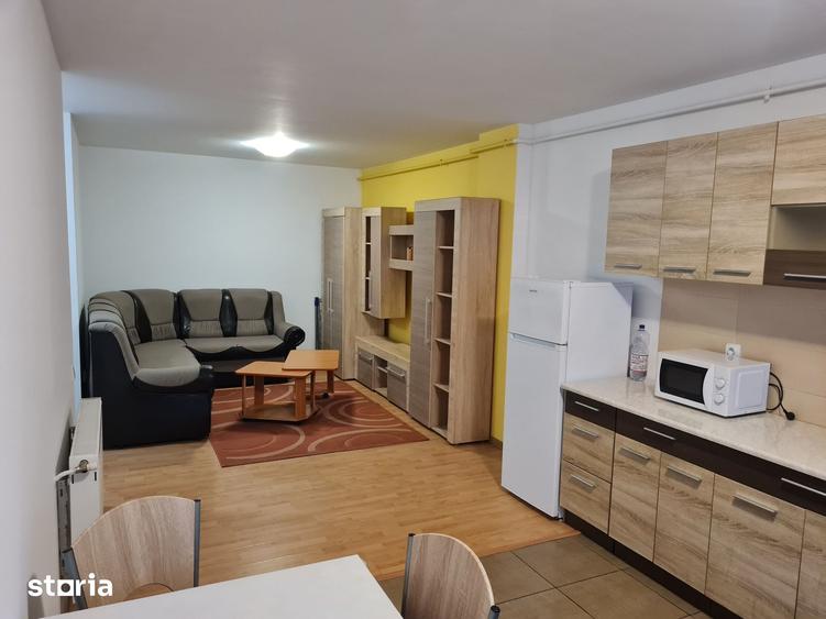 Apartament cu 3 camere în Dâmbul Rotund