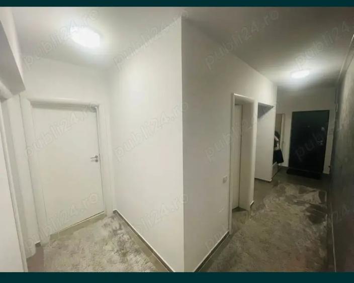 Apartament cu 3 camere decomandat în Dobroești