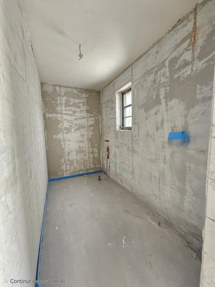 Apartament cu 5 camere semidecomandat în Iancu Nicolae