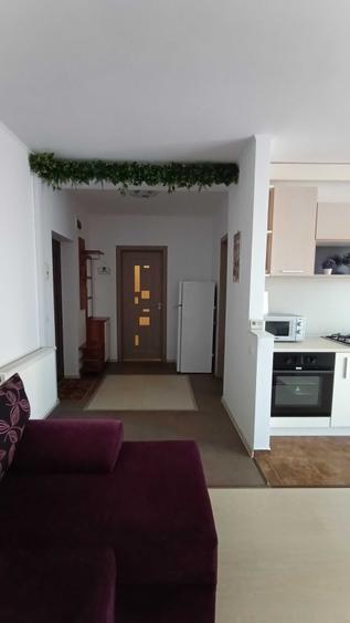 Apartament cu 2 camere decomandat în Florești