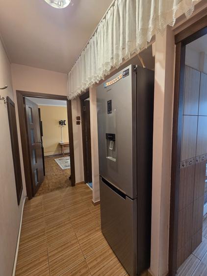 Apartament cu 2 camere semidecomandat în Popoveni