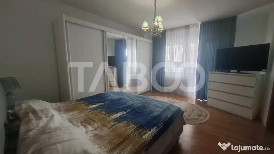 Apartament cu 4 camere decomandat în Central
