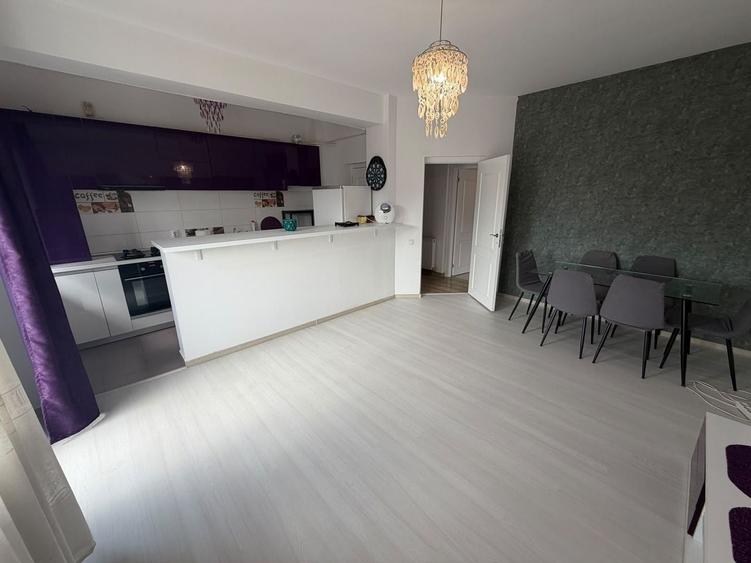Apartament cu 3 camere decomandat, mobilat în Dobroești