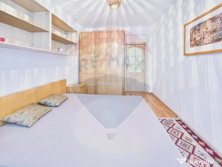 Apartament cu 2 camere semidecomandat, mobilat în P-ța Romană