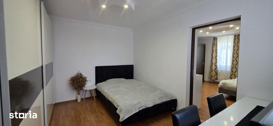 Casă cu 3 camere cu Teren 224 Mp în Central