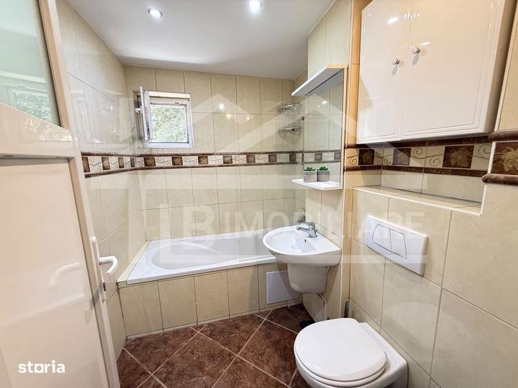 Apartament cu 3 camere decomandat în 22 Decembrie 1989
