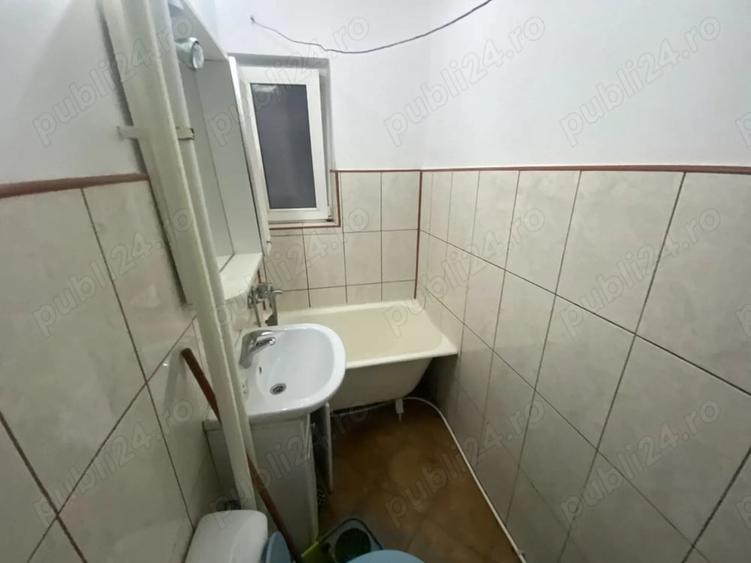 Apartament cu 2 camere semidecomandat în Valea Rosie