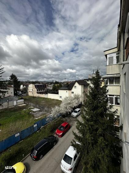 Apartament cu 3 camere în Eremia
