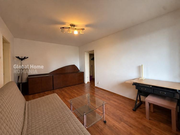 Apartament cu 2 camere semidecomandat, mobilat în Universitate
