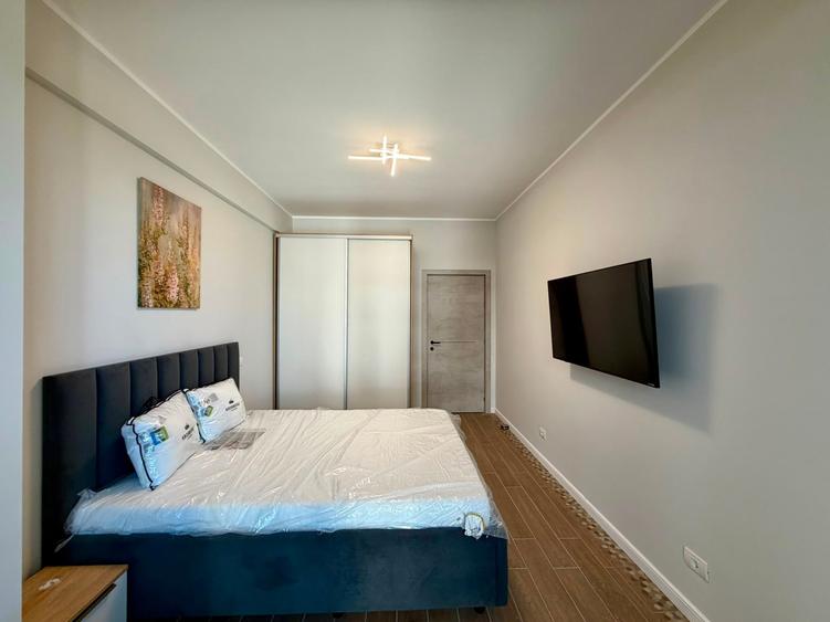 Apartament cu 2 camere decomandat în Universitate