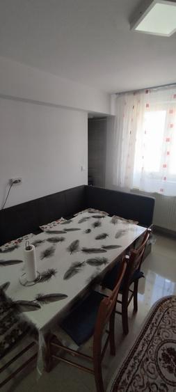 Apartament de vanzare in Uricani cu 2 camere - 2