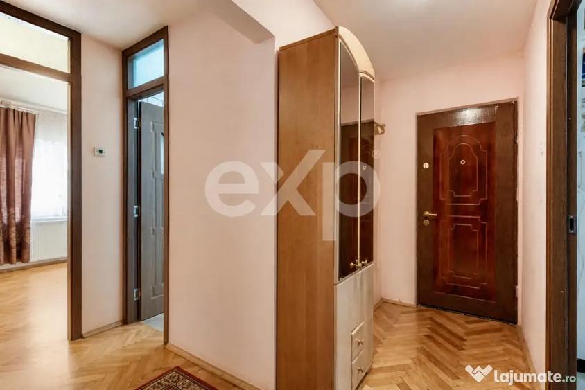 Apartament cu 3 camere decomandat în Central