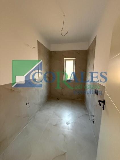 Duplex cu 4 camere cu Canalizare în Ghiroda