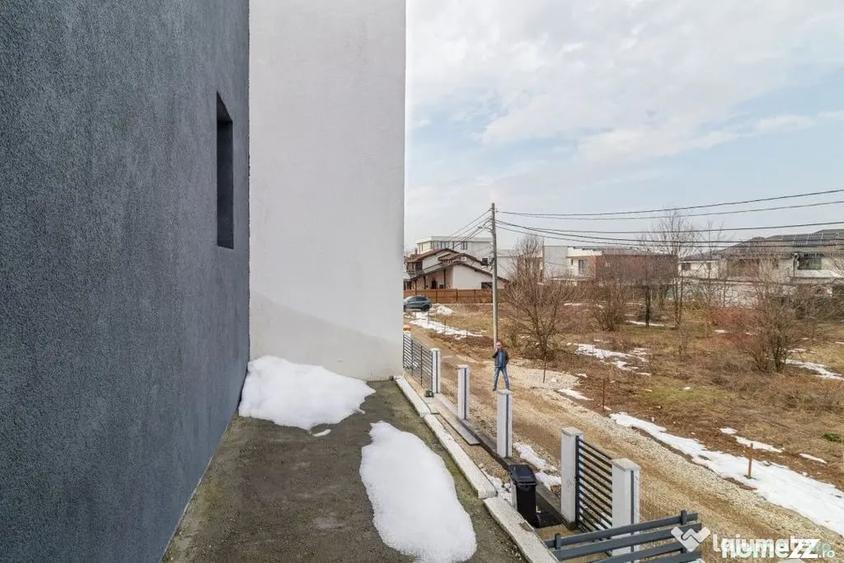 Casă cu 4 camere cu Teren 409 Mp în Corbeanca